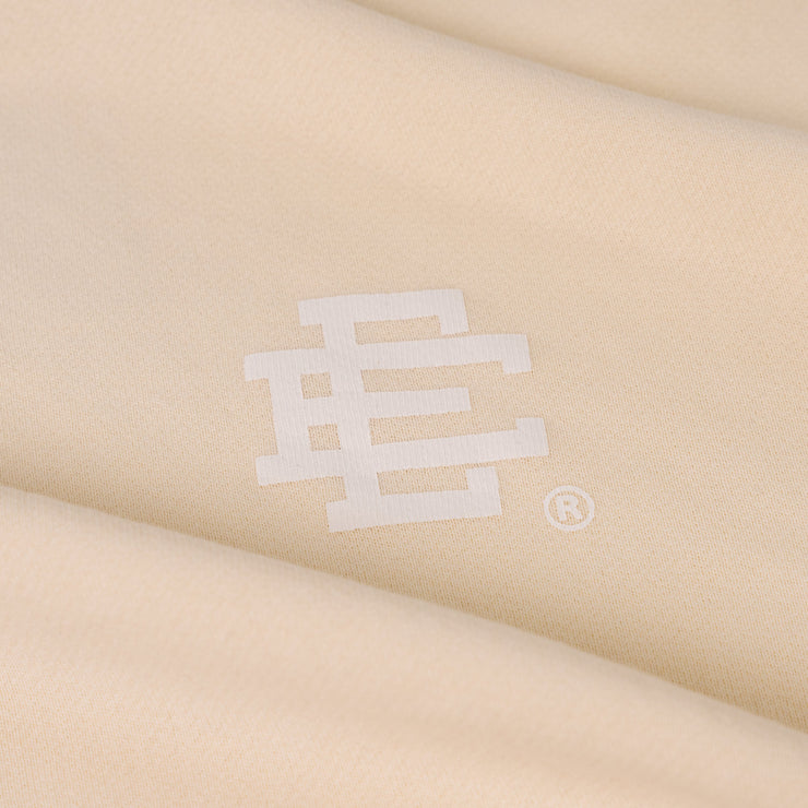 EE® Basic Crewneck