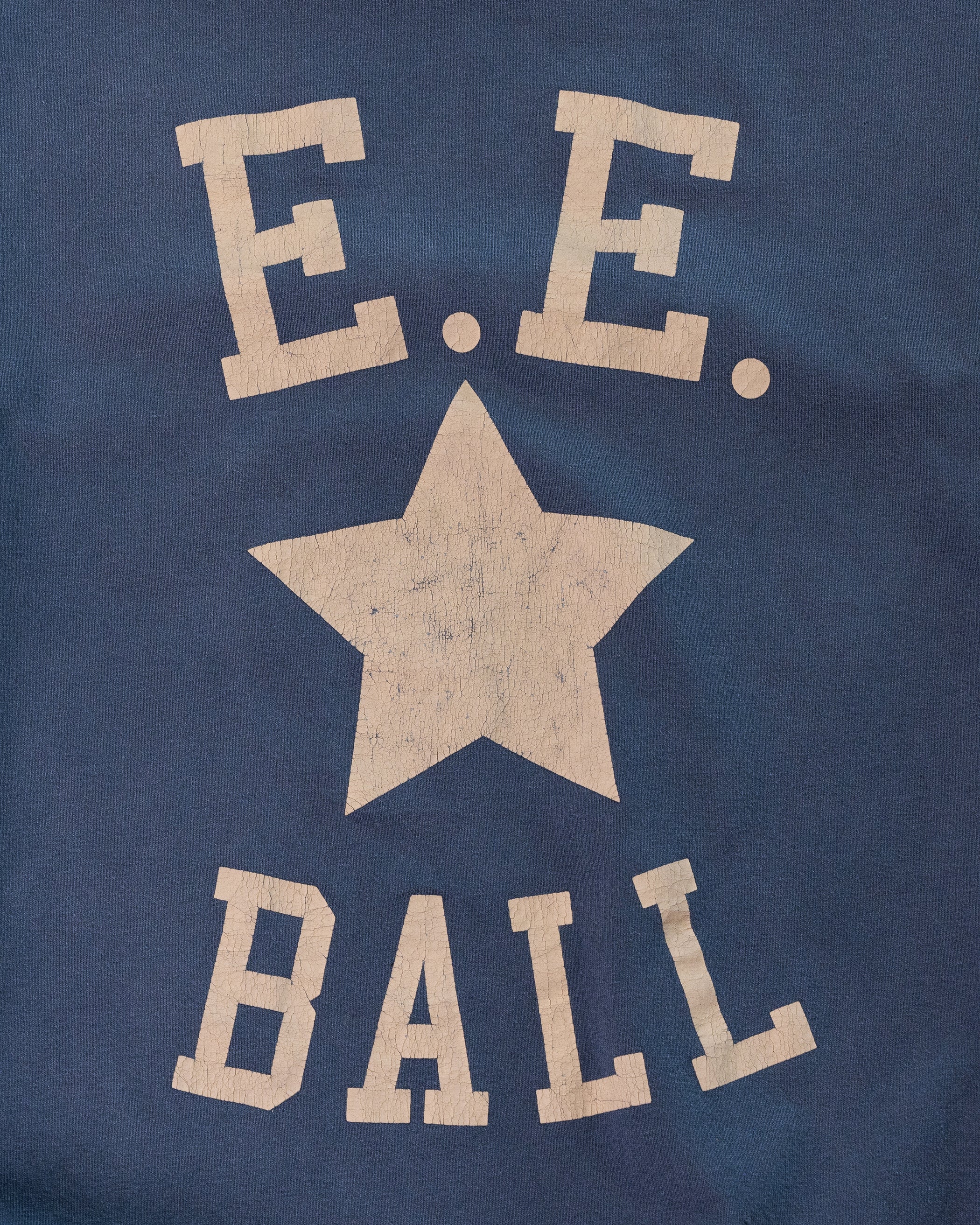 EE ★ BALL T-Shirt
