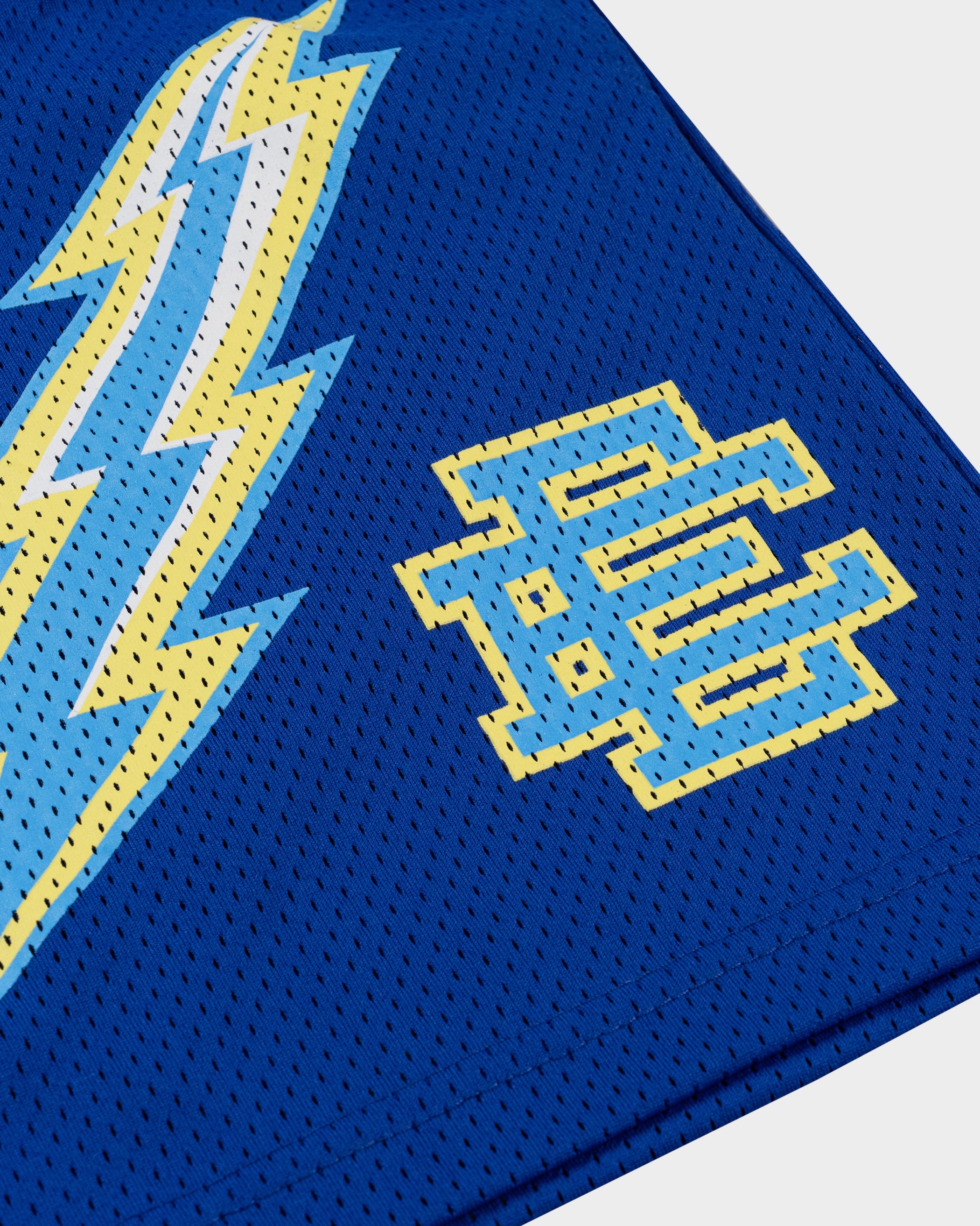 EE® Basic Short