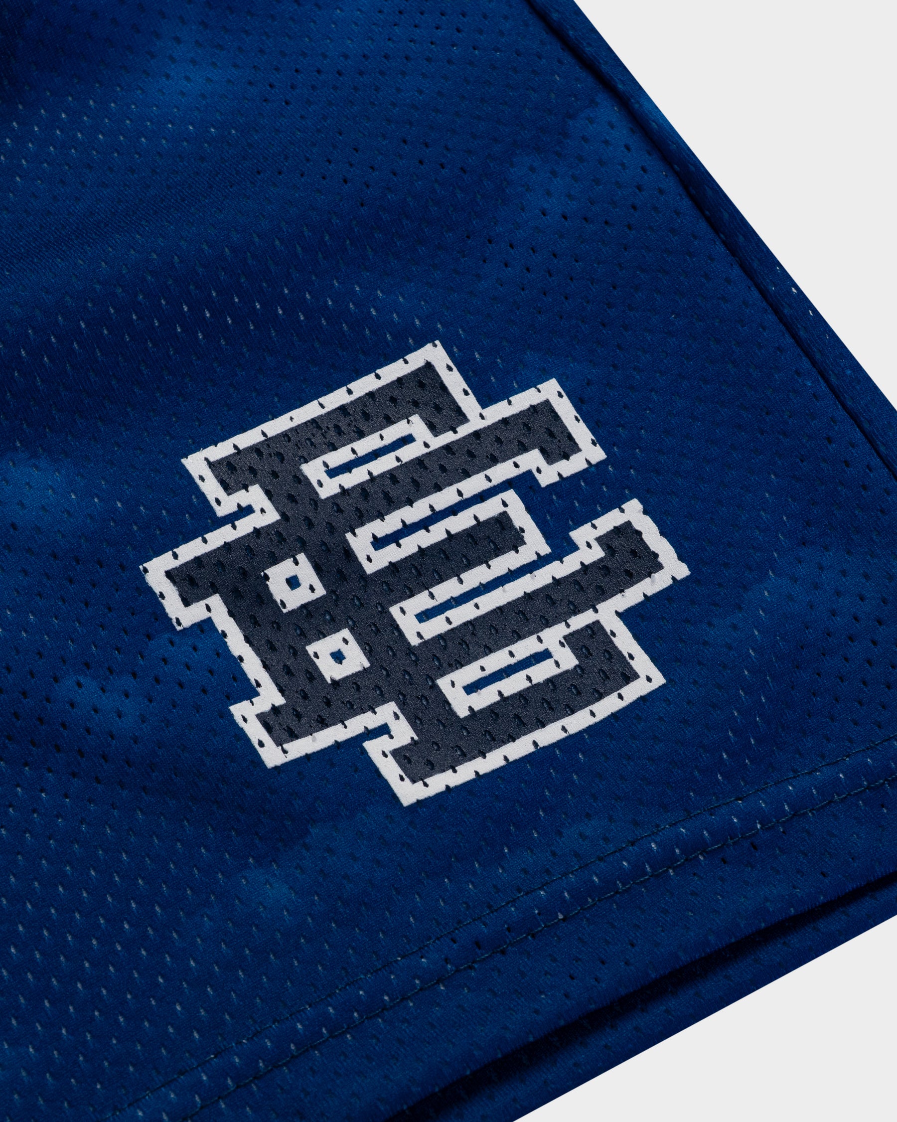 EE® Basic Short