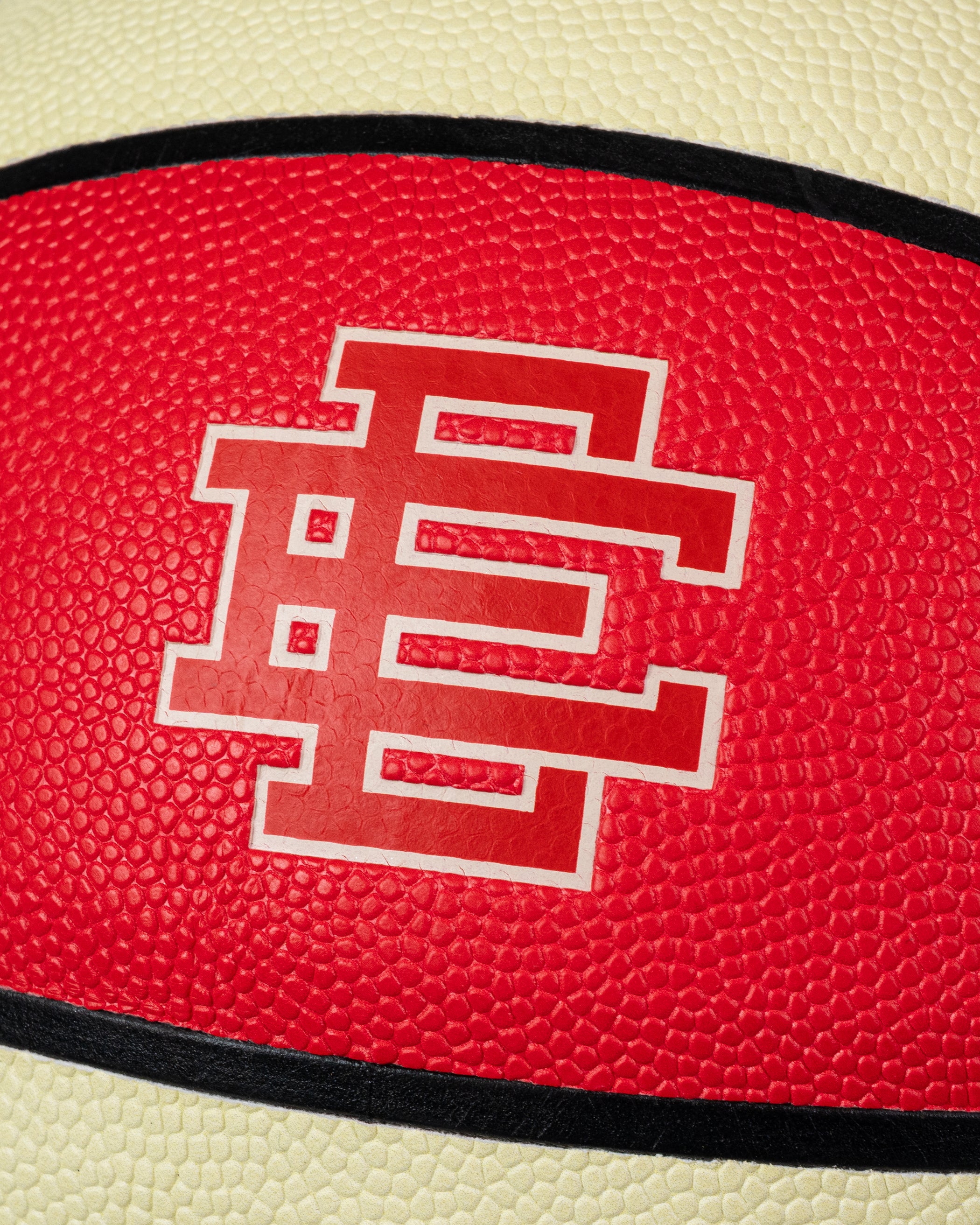 EE® Las Vegas Basketball