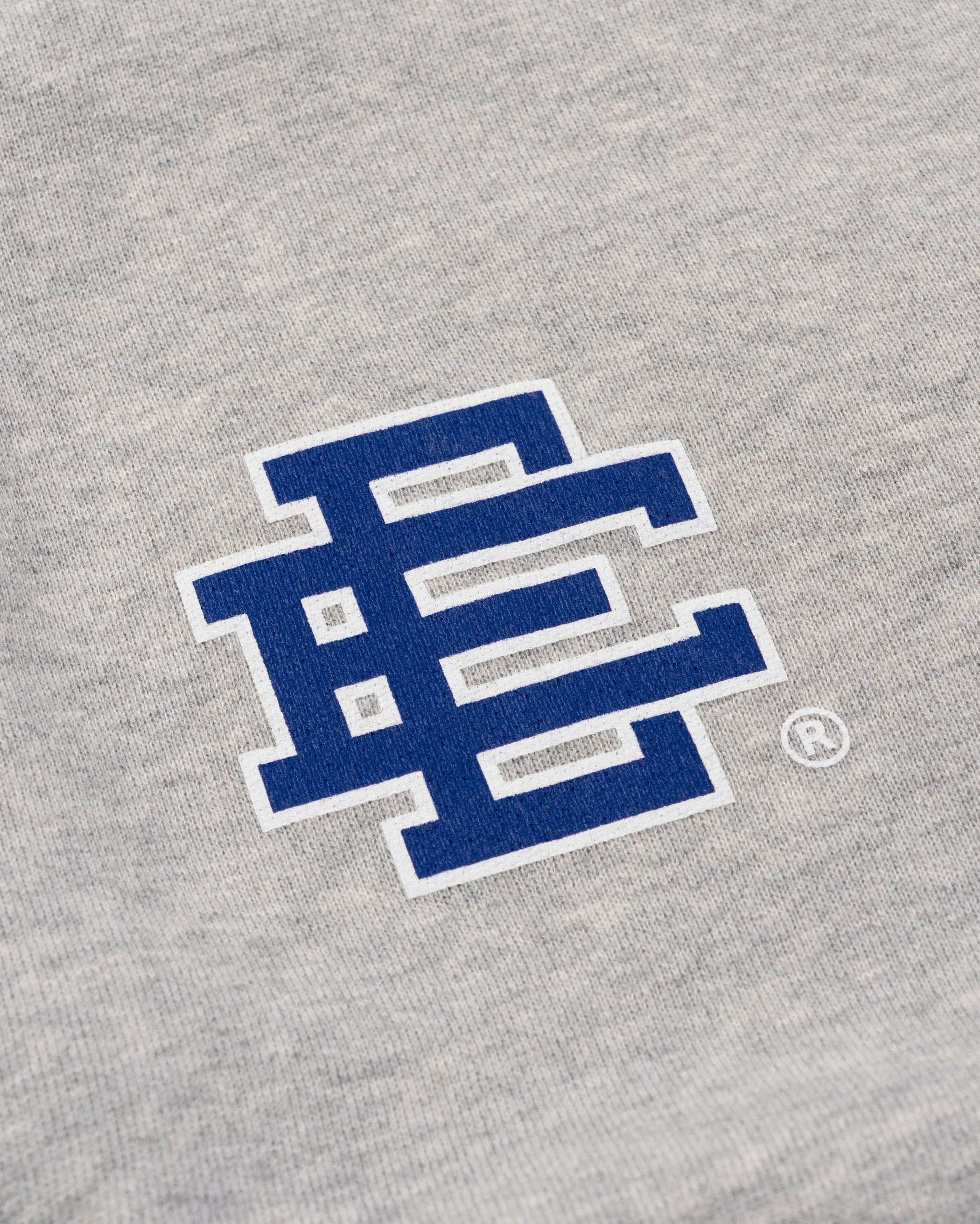 EE® Basic Hoodie