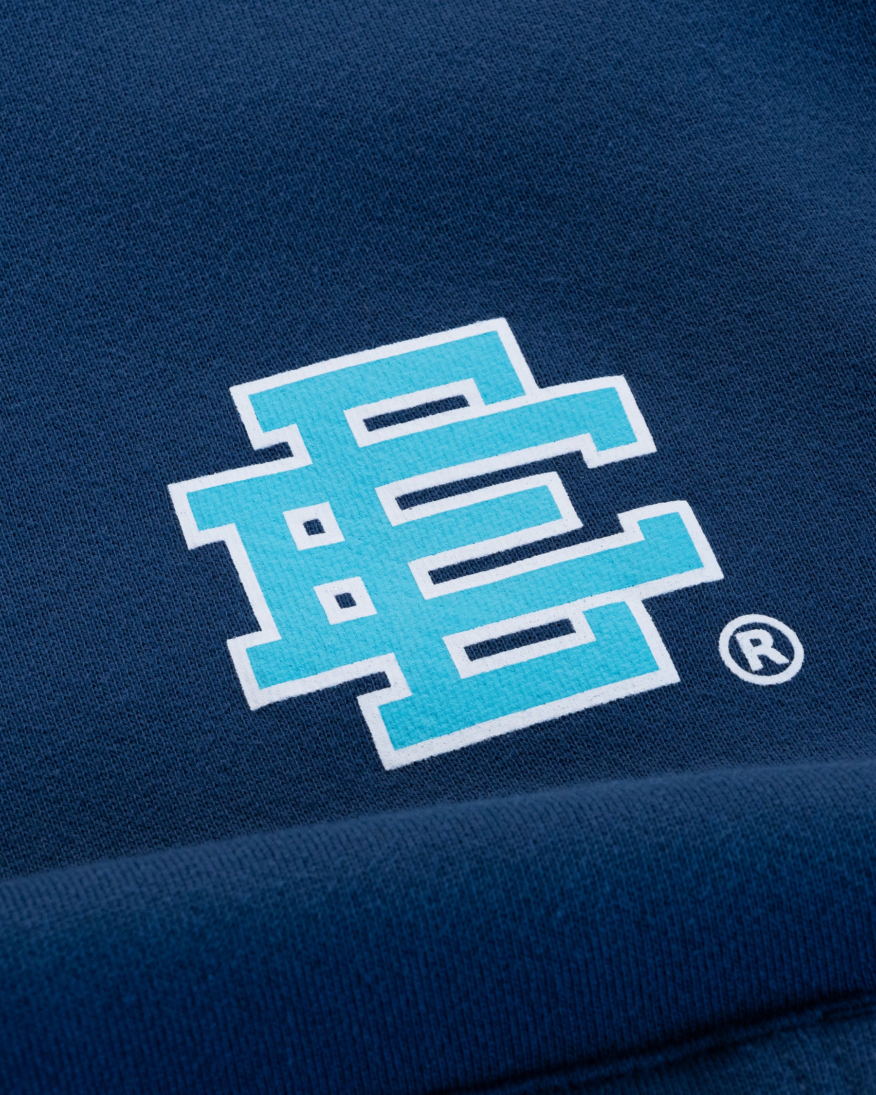 EE® Basic Hoodie