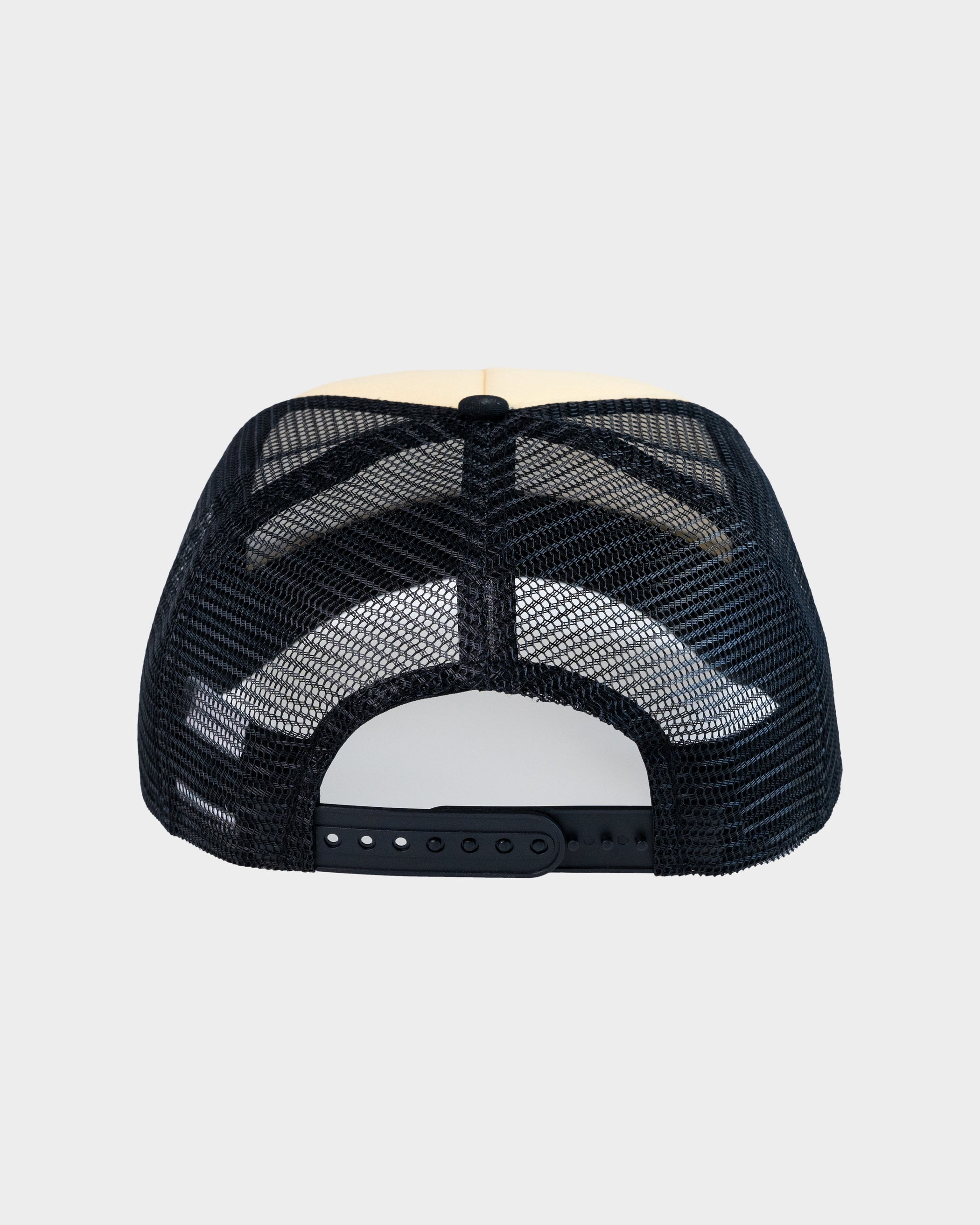 EE® Swarovski Trucker