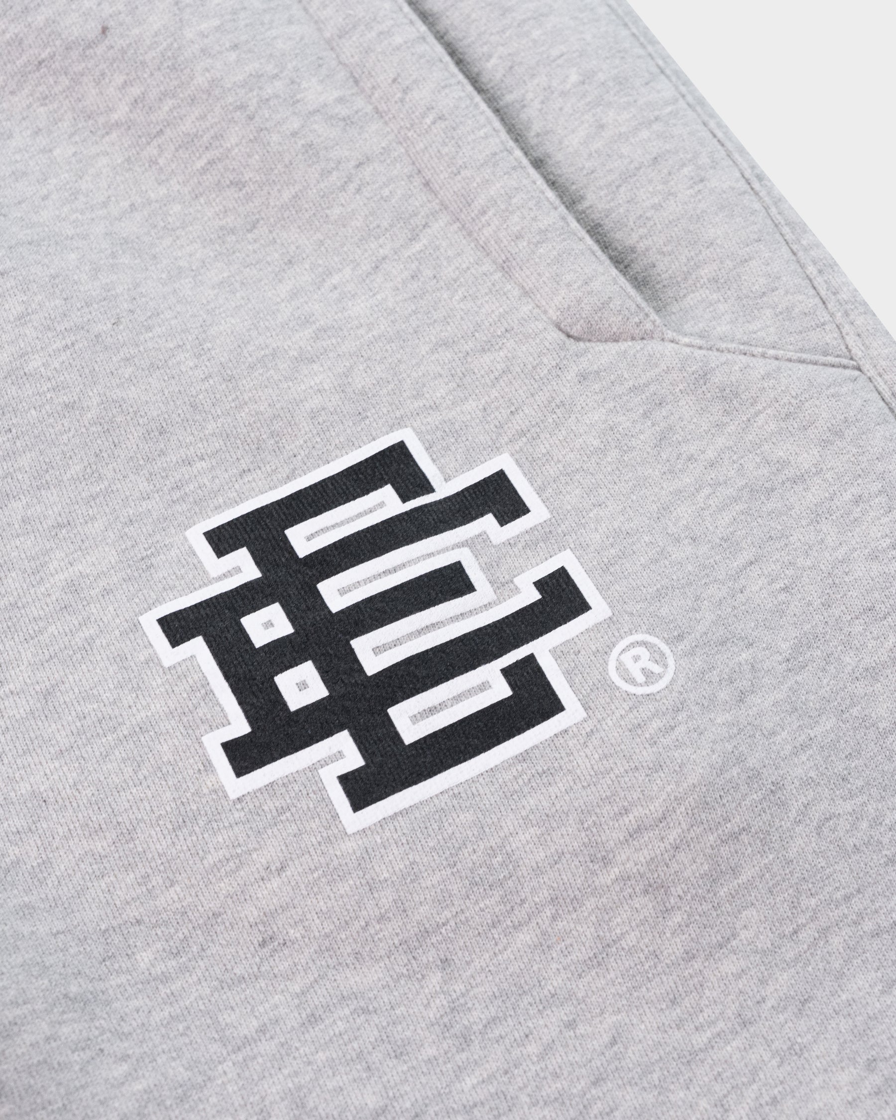 EE® Basic Sweatpant