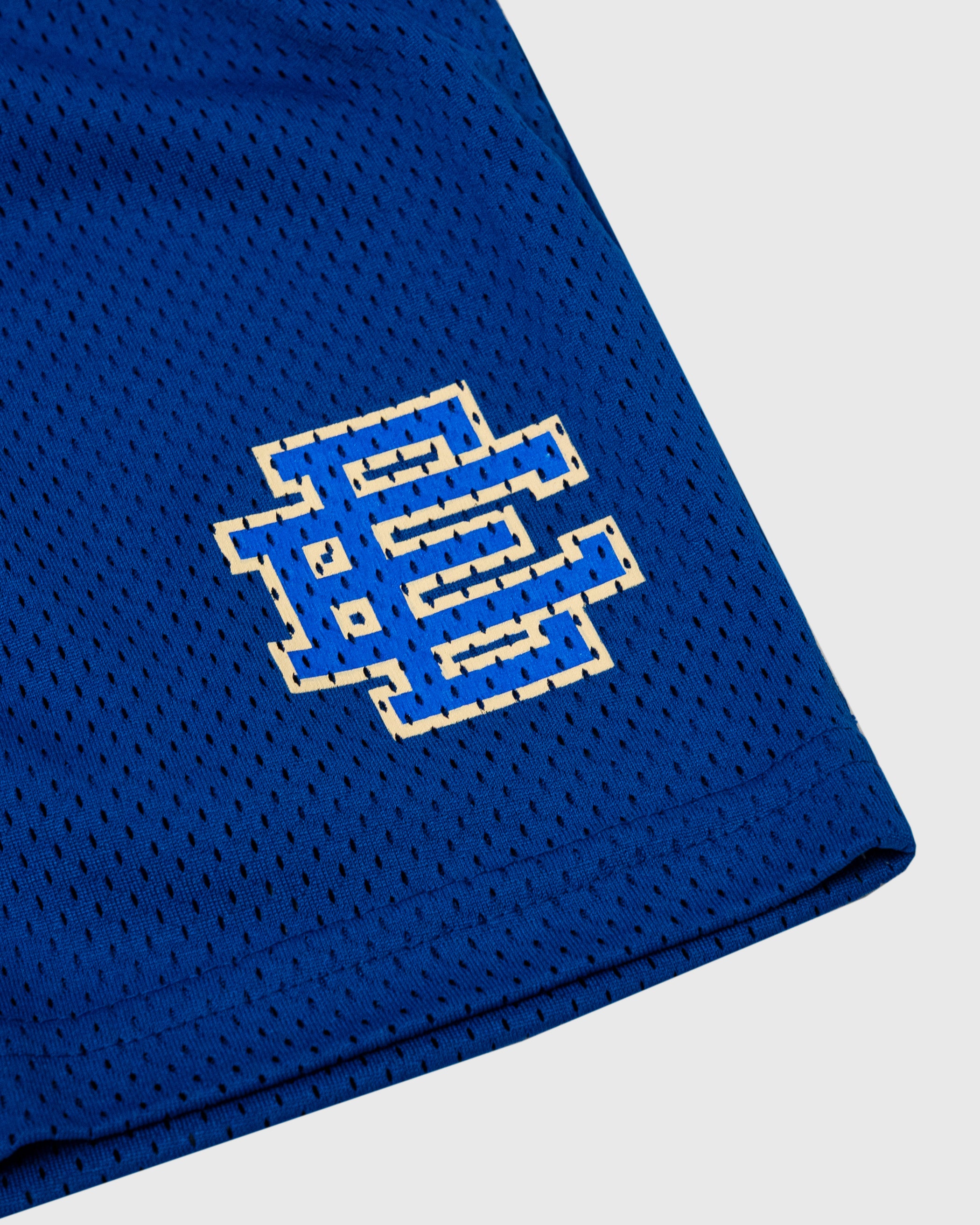 EE® Youth Short