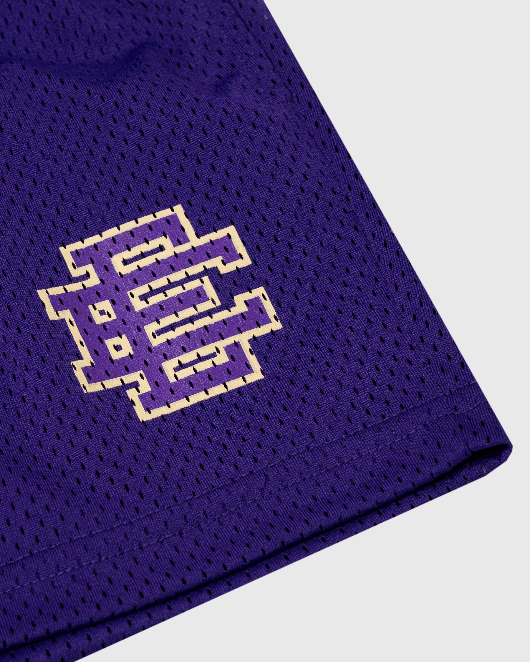EE® Youth Short