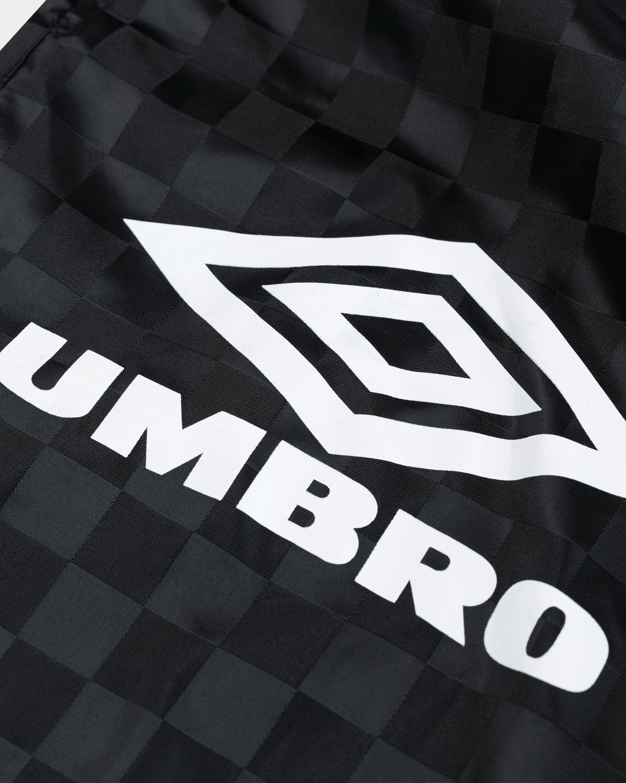 EE® Umbro Short