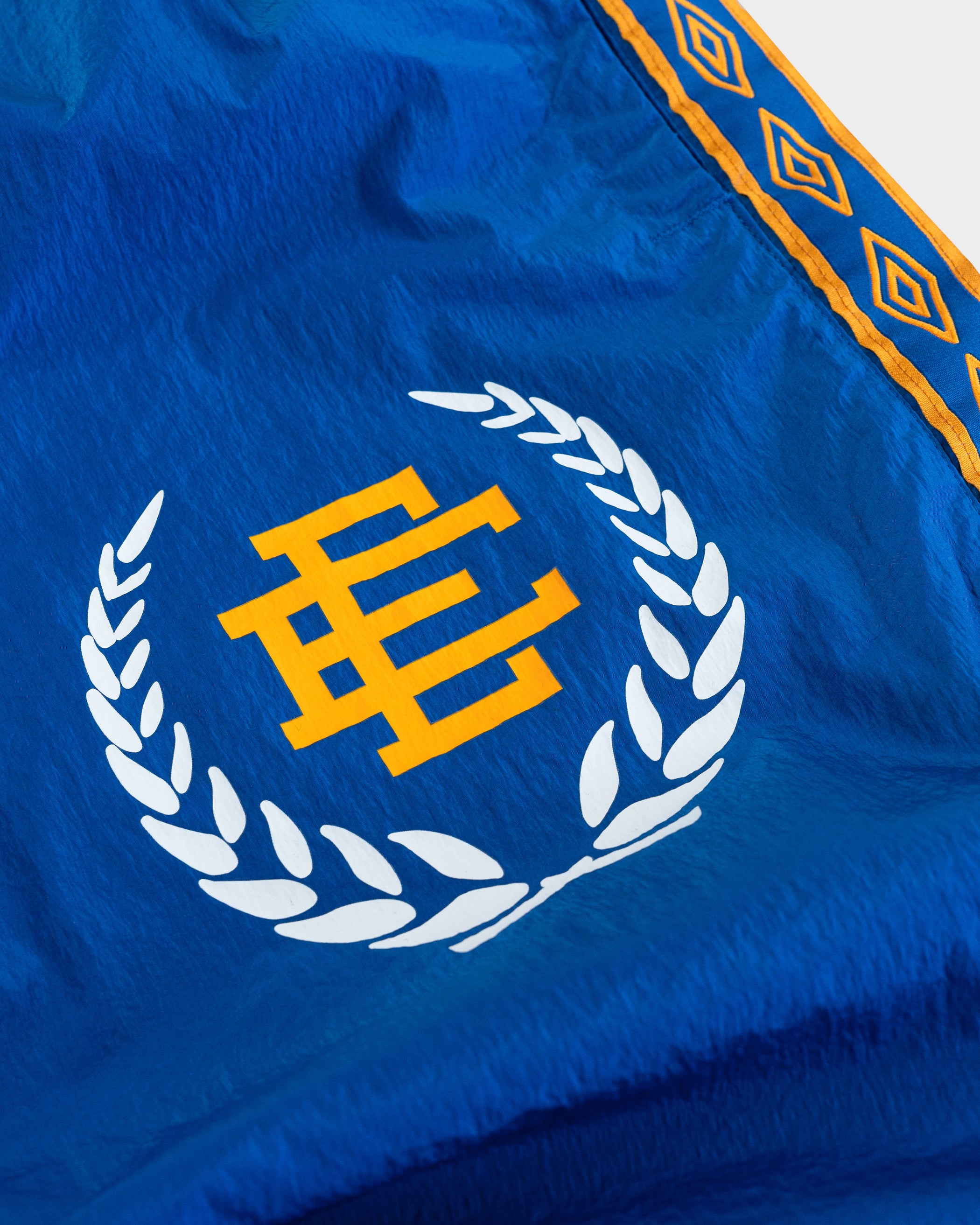 EE® Umbro Track Pant