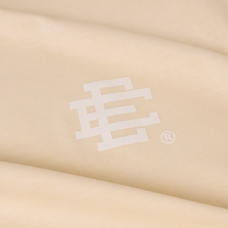 EE® Basic T-Shirt